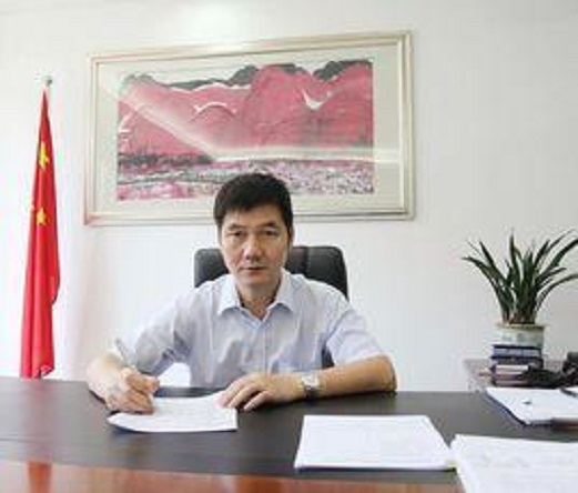杨小鹏