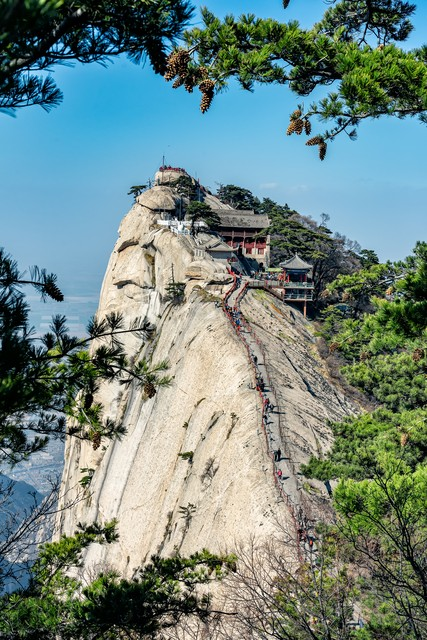华山