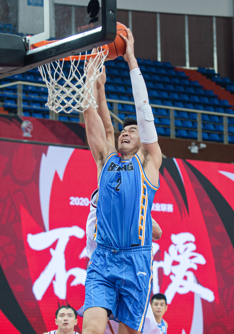 李慕豪