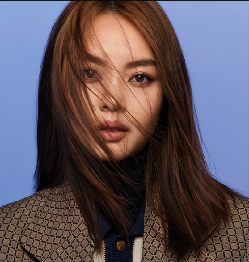 黄暄婷
