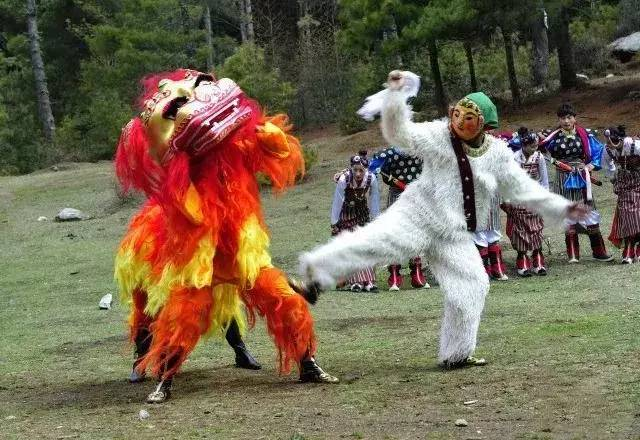 亚东县