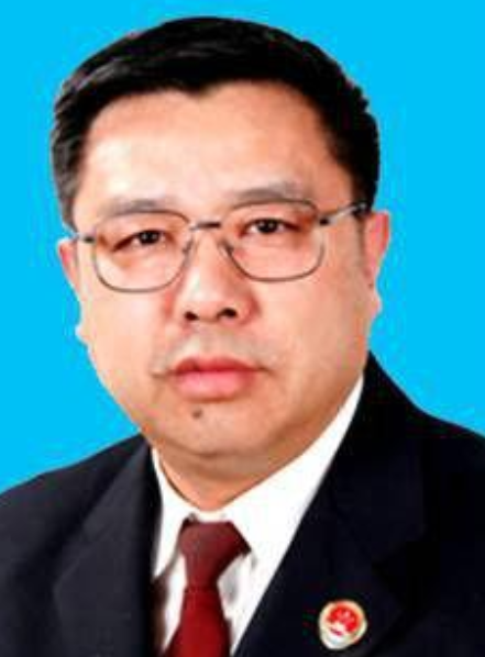 杨军