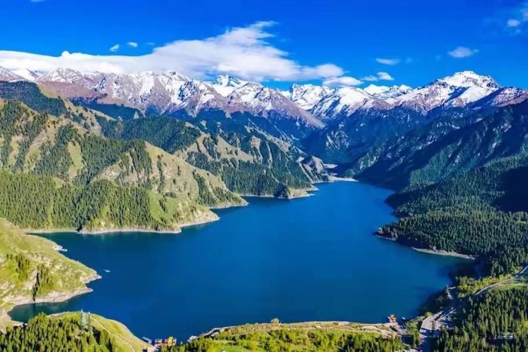 新疆维吾尔自治区