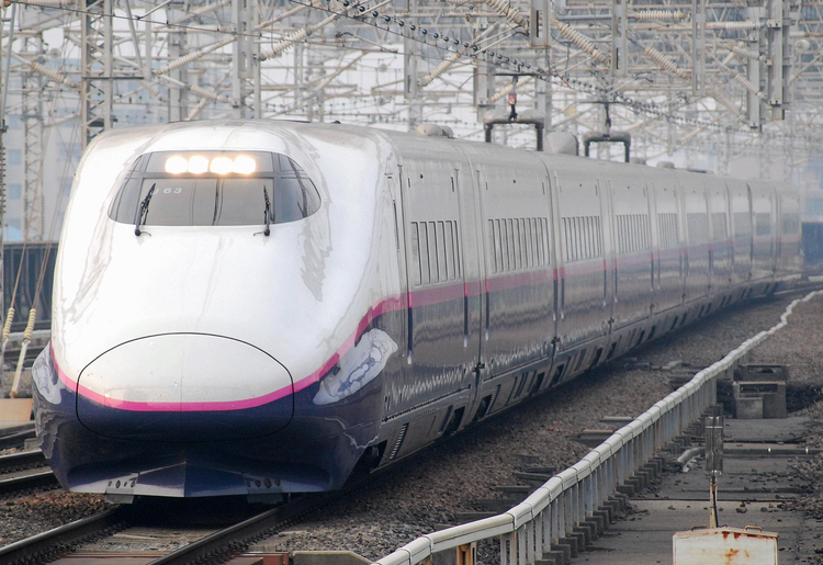 川崎重工E2系新干线列车