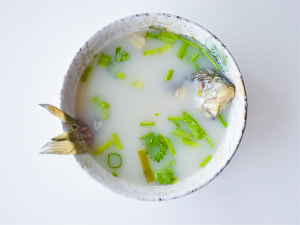 鲫鱼汤
