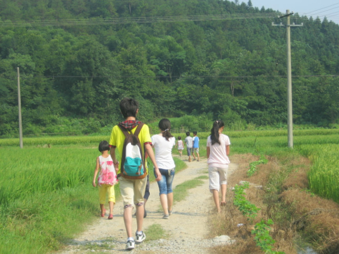 牌楼青山村