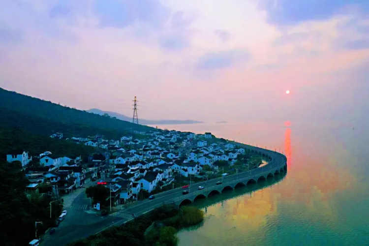 太湖