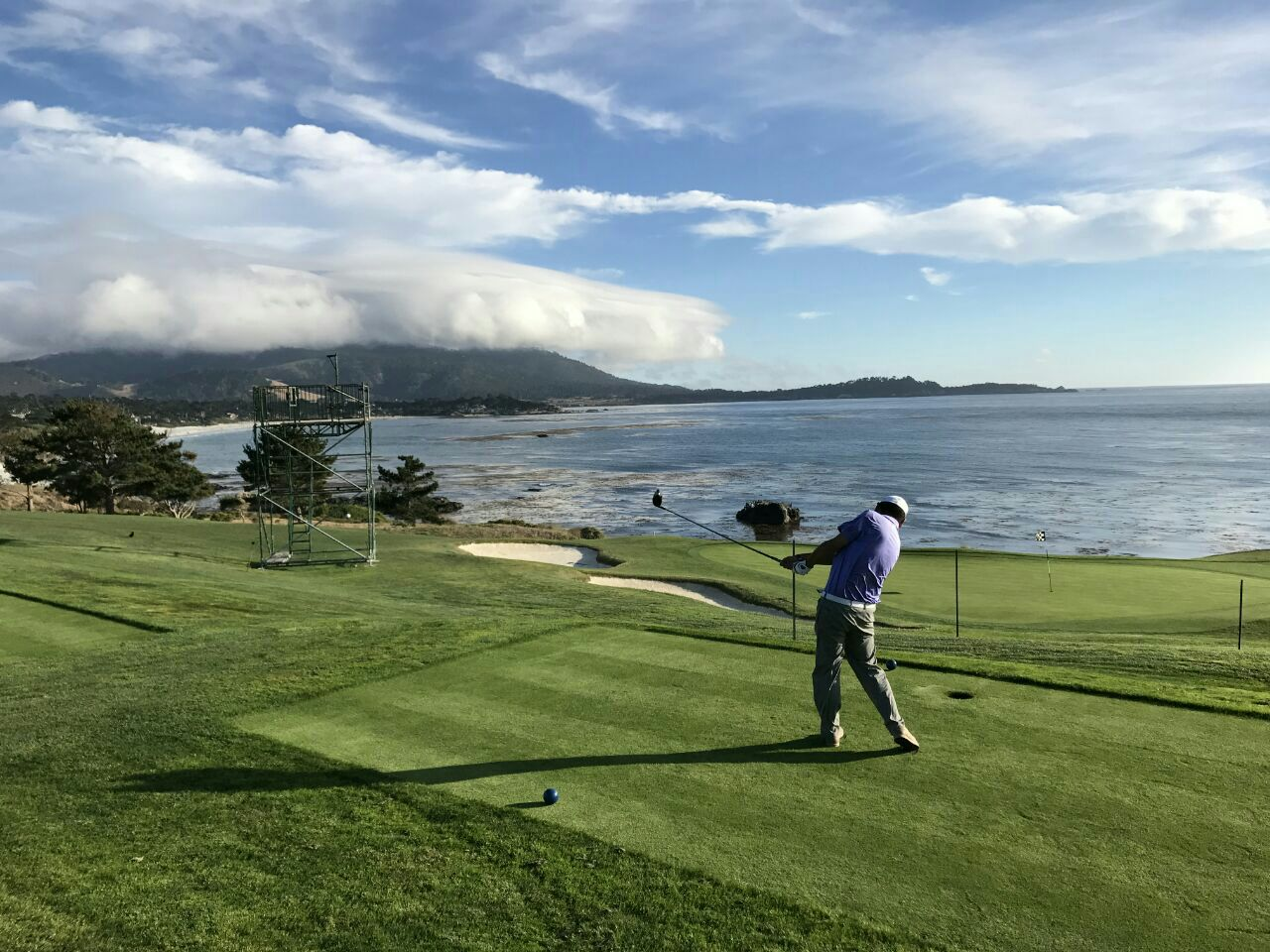 圆石滩高尔夫球场