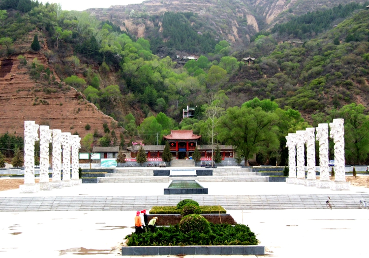 崇信龙泉寺.png
