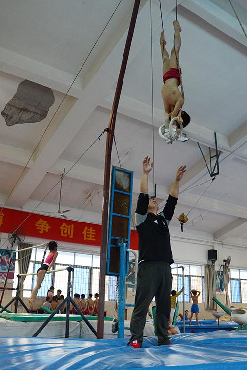 少体校