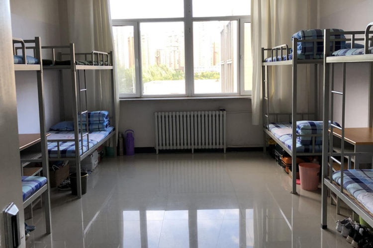 赤峰应用技术职业学院