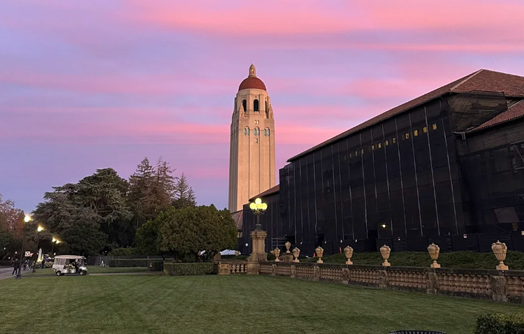 斯坦福大学