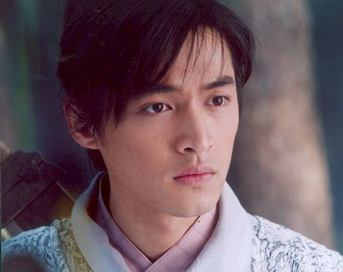 胡歌.png