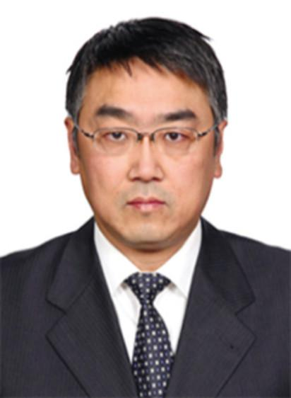 王健