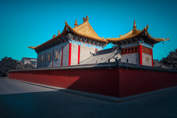 《广仁寺》，是陕西最大的喇嘛庙，拍摄于西安广仁寺.jpeg