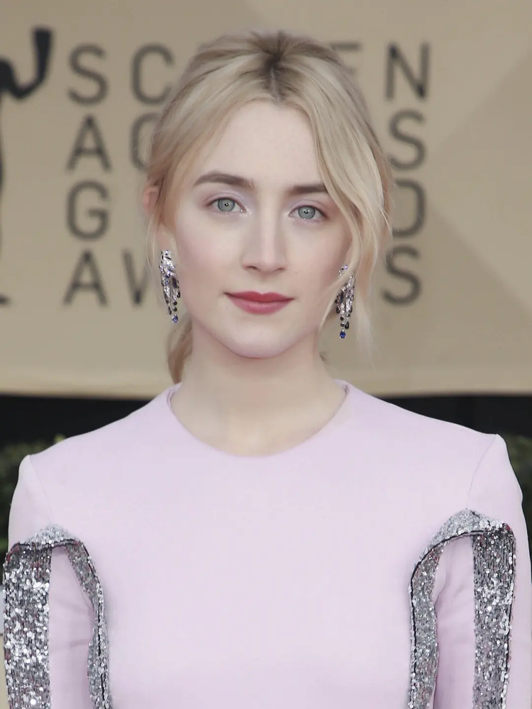 看他们如何逃之夭夭