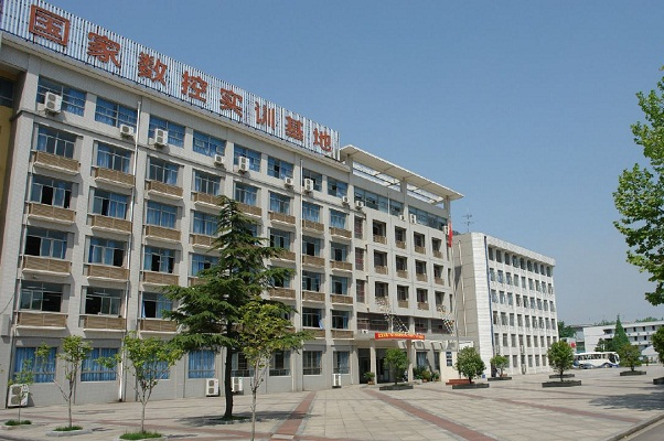 武汉市第二轻工业学校学校
