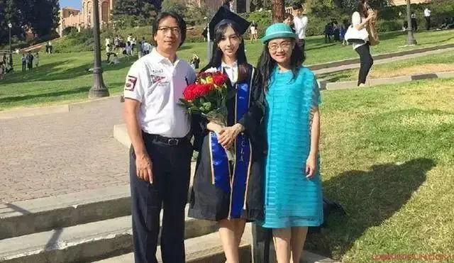 b7fd5266d0160924249d7bff51faebf1e4cd34a7.png