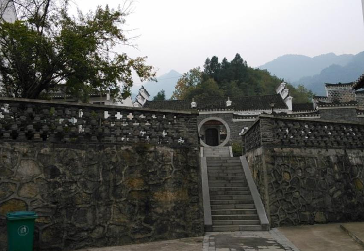 长阳土家族自治县