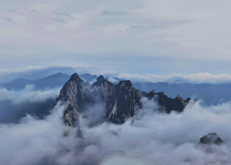华山南峰云海