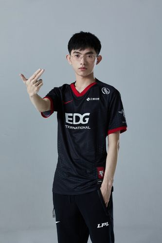 李炫君