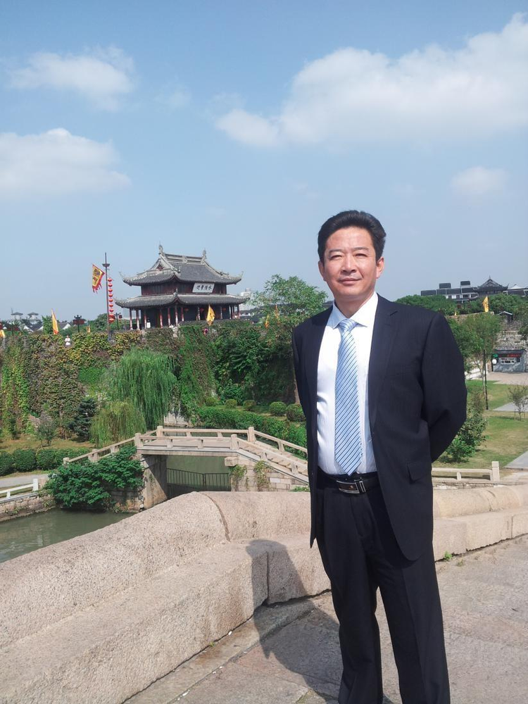 鲁文