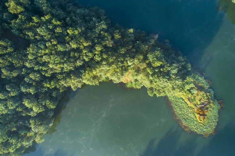 昆明玉龙湾景区.jpeg
