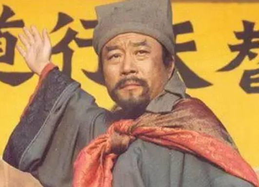 李雪健