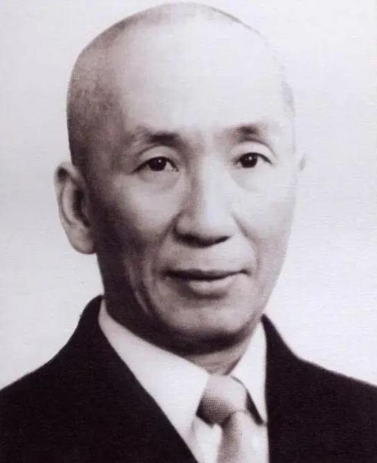 叶问
