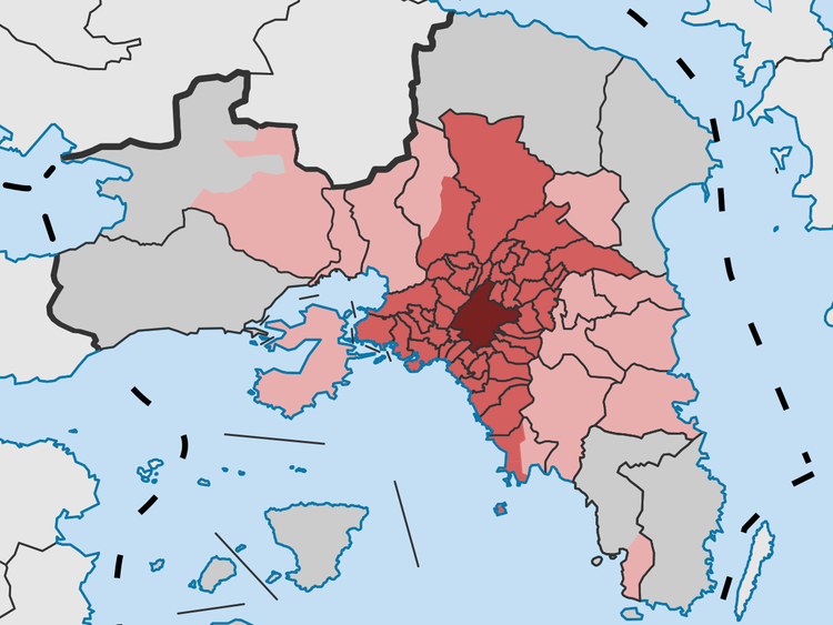 雅典