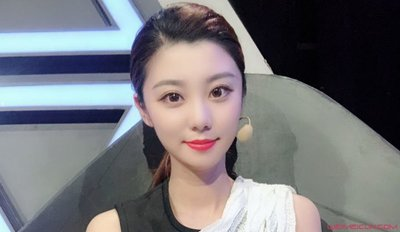 费沁雯