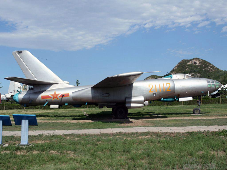 轰电-5电子干扰机（中国航空博物馆藏）