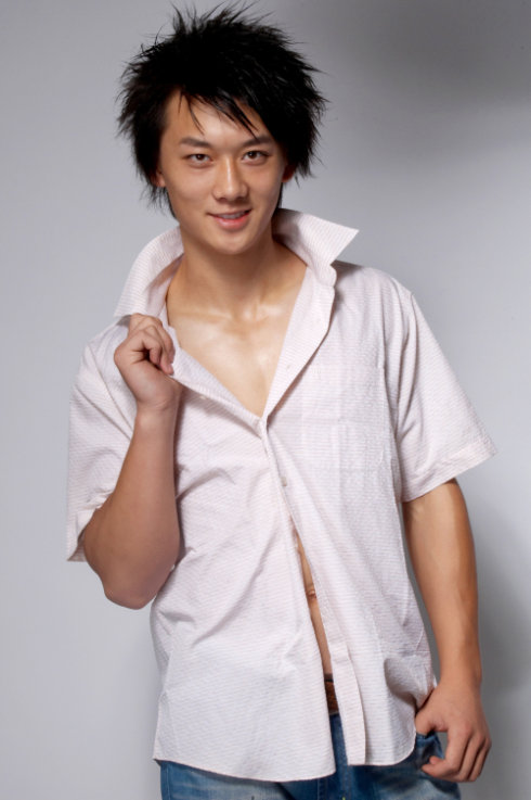 共产党人刘少奇