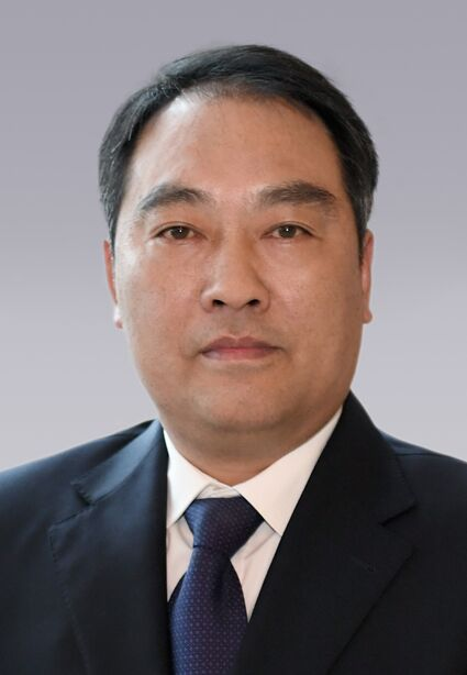 王雄
