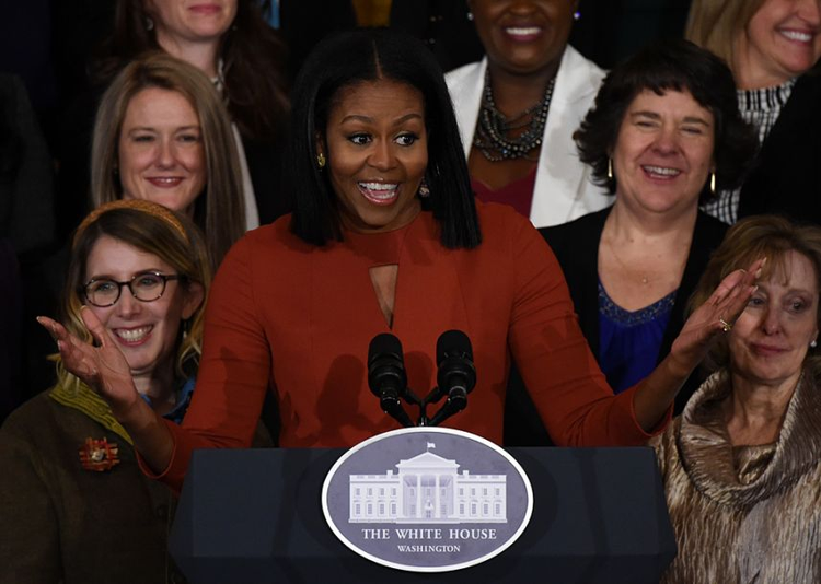 米歇尔·拉沃恩·奥巴马