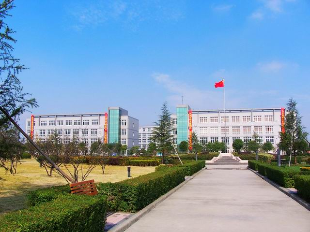 金山职业技术学院