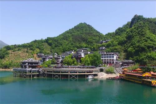 长阳土家族自治县