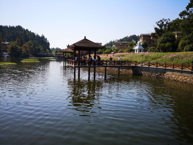 新民市