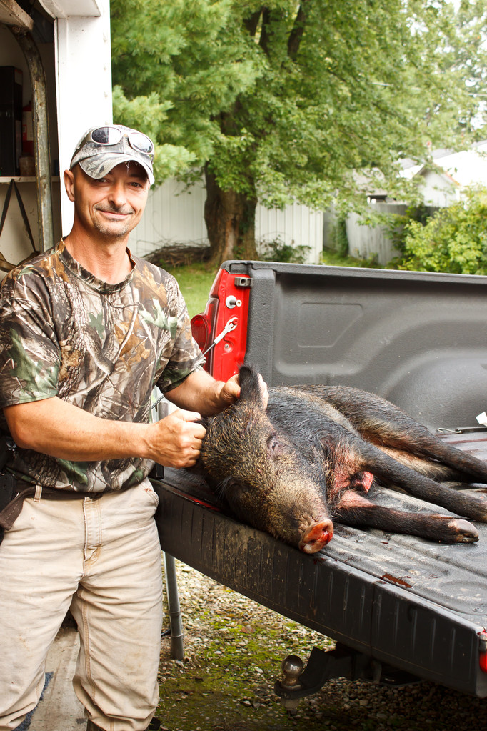 野猪人骄傲Boar Man Proud