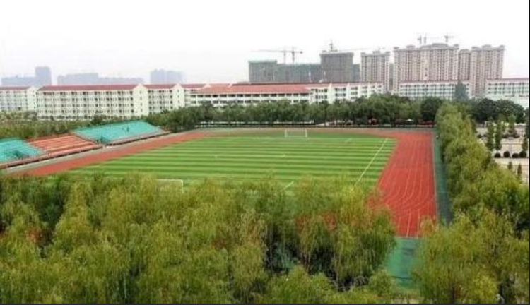 鸡泽县第一中学