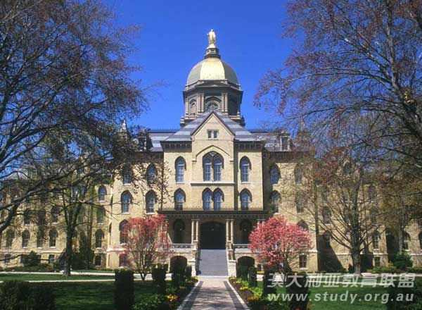 澳大利亚圣母大学