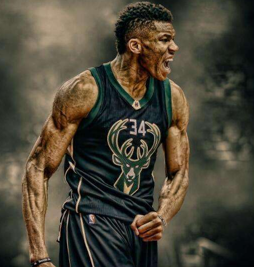 扬尼斯·阿德托昆博