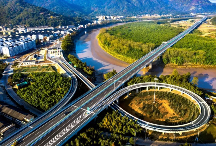 公路平阳坑互通.png