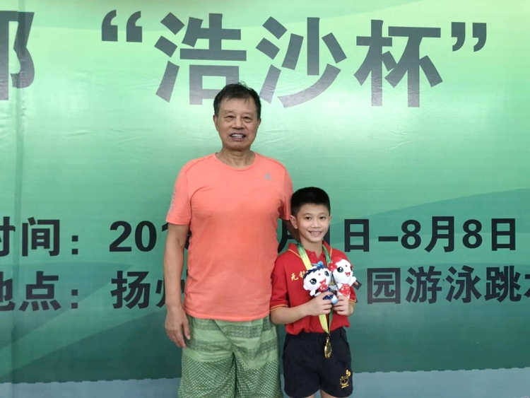 王飞龙