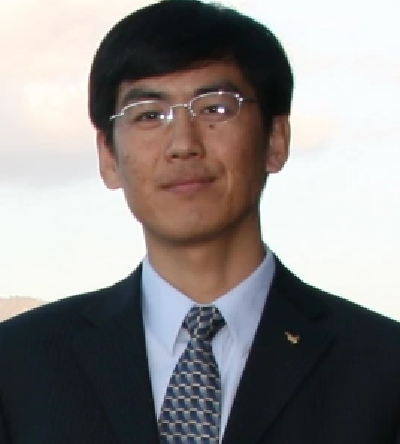 李伟