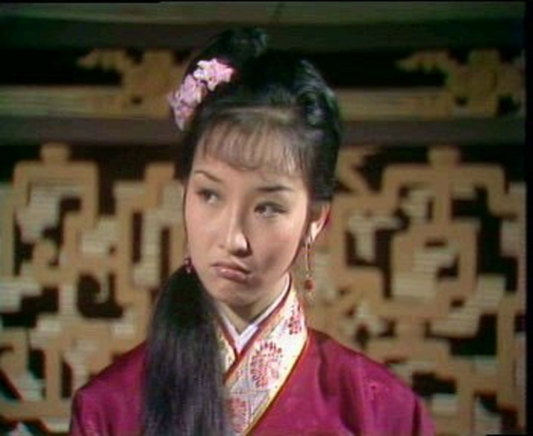 黄杏秀