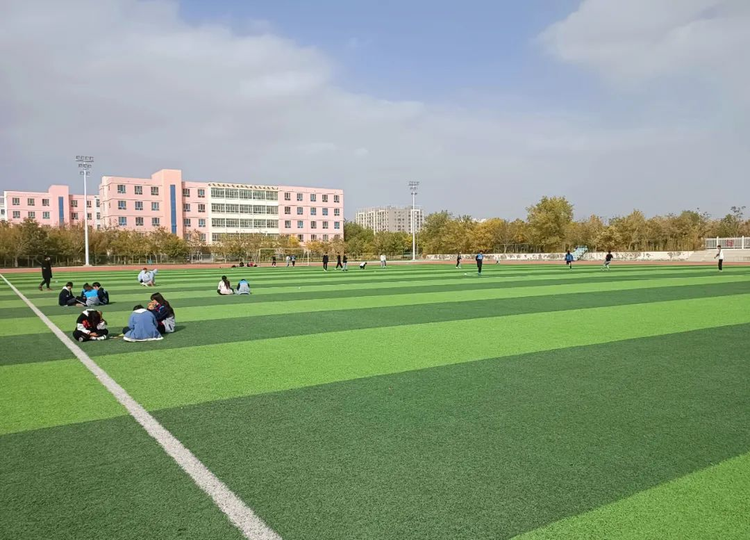 铁门关职业技术学院