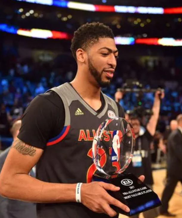 安东尼·戴维斯