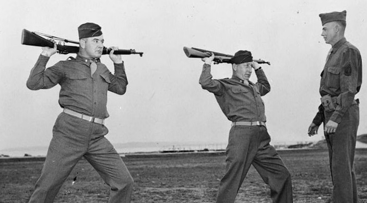 詹姆斯·J·布拉道克