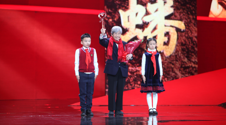 感动中国